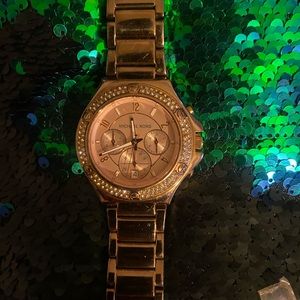 Michael kors rose gold watch